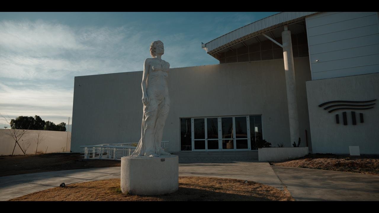 WhatsApp Image 2025-12-30 at 10.56.10 (1)